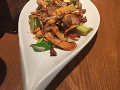 -云海肴·汽锅鸡·云南菜(天山百盛优客店)