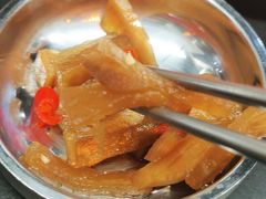 -许哥东北烧烤·铁丳烤串·宫后夹肉(繁花中心店)