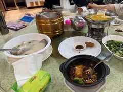 -鹏城人家海鲜酒家·23年老字号(较场尾店)