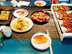 -马路边上·小海鲜烧烤(八一路店)