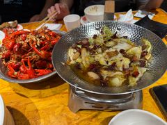 -琥珀老六龙虾(四里河店)