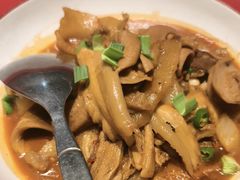 -鸽子侯·家宴·平价海鲜(绿地店)
