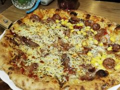 黑椒秘制香肠招牌狂野双拼-盘炉forenza·云贵川融合小食堂 ( 钟楼中柳巷店)
