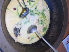 -咕嘟草帽鱼·牛奶一样的鲜鱼汤(包河万达广场创始店)