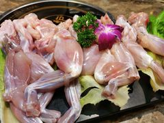-三人行骨头王火锅(长寿店)