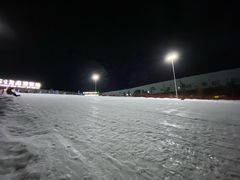 -华彬猛犸滑雪场