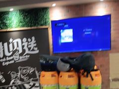 -优布劳精酿啤酒鲜扎闪送·(张江店)