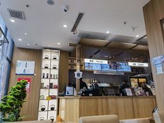 -霸王茶姬(云杉奥莱店)