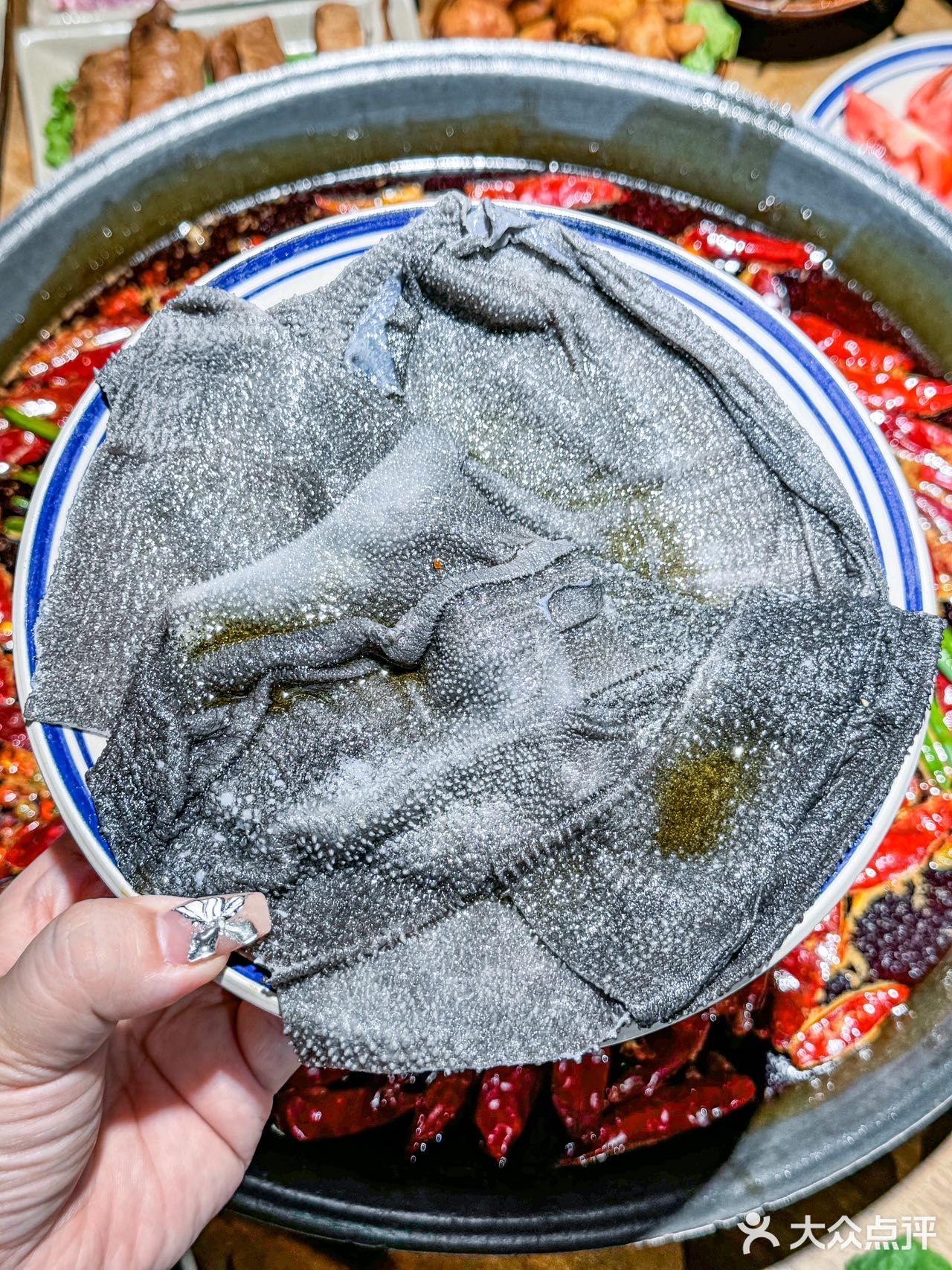 听我一句劝！来成都必吃这家老火锅！ 