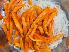 -柳州肥姨妈大骨螺蛳粉(江宁万达店)