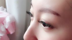 -爱美睫美甲会馆