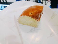 奶酪包-拉那巴米 蛋糕定制(世纪东方广场店)