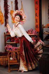 点击看大图 -美云庭古装·格格服汉服·京城旅拍(北京店)