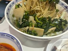 -鲁达面馆本帮风味(共康东路店)