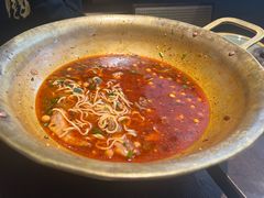 -张翻越·川渝冒菜·武汉黑鸭煲(城北万象城店)