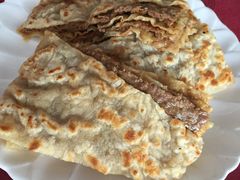 -溢心园香河肉饼总店