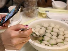 鱼丸汤-日丰园海肠水饺·老字号大连海鲜(和平广场店)