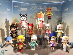 -泡泡玛特POPMART(侨福芳草地店)