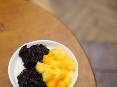芒果白雪黑糯米-小团圆糖水铺(襄阳南路店)