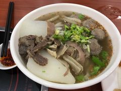 -阿波潮汕牛肉火锅·汤粉面(拱北店)