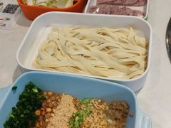 -蛙两只美蛙鱼头火锅(恒茂店)