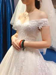 -爱纱嫁衣婚纱礼服馆