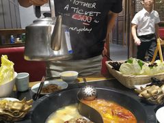 -重庆德庄火锅(体育中心店)