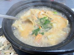 -官塘陈记鱼生·潮汕砂锅粥·潮汕生腌牛肉火锅(潮枫路总店)