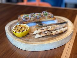 点击看大图 面包配牛骨髓-The Anchor