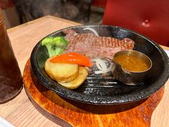 黑胡椒超值牛排-玛格萝妮比萨屋(四平店)