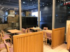 -德克士(虹桥火车站店)