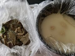 -津津老鸭粉丝馆(正东路店)