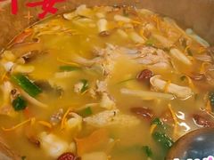 -抚仙湖生态石锅鱼野生菌(告庄店)