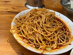 -赵姐猪耳朵饭店