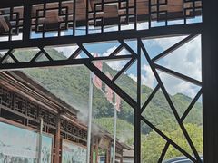 -安吉龙王山峡谷漂流