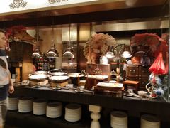 -圣丰索菲特·2 On 988 Café 自助餐厅