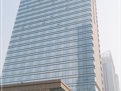 -西安绿地假日酒店