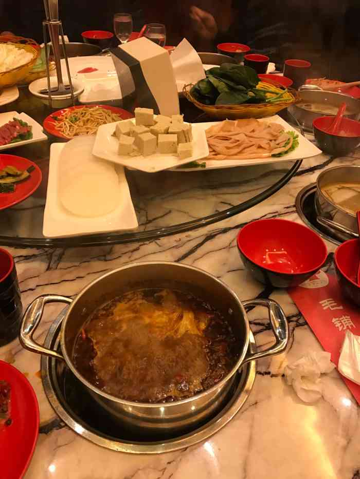 德庄大火锅(丰体南路店)-"今天小孩过满月,酒店订在毛铺了,菜品不错.