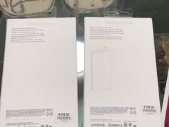 -Apple零售店(华贸购物中心店)