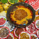 来吃这家地摊火锅，为的就是实现🆓啤酒畅饮‼️