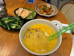 -绿柠食堂(北外滩店)
