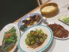 -梅利汴京烤鸭•开封豫菜地标店(晋安路店)