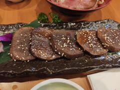 厚切牛舌-魔丼屋(日月光店)