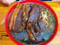 大肉面-小龙大肉面馆
