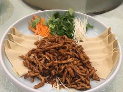 -锦龙国际酒店(天津奥体中心华苑地铁站店)