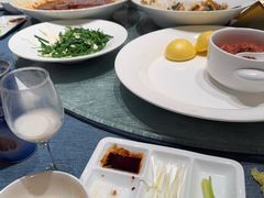 -凤凰园烤鸭店·唐山菜·传承花椒肉(老唐丰路店)
