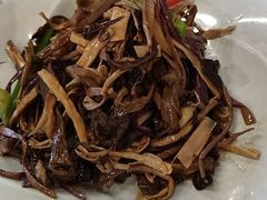 -小厨子私房菜·云南美食店