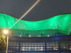 -上海跨国采购会展中心