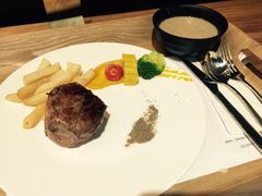 低溫慢煮美式牛柳-SimplyTimes鎏金食堂