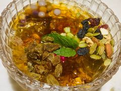 花田冰粉-绿茶餐厅(城西银泰城店)